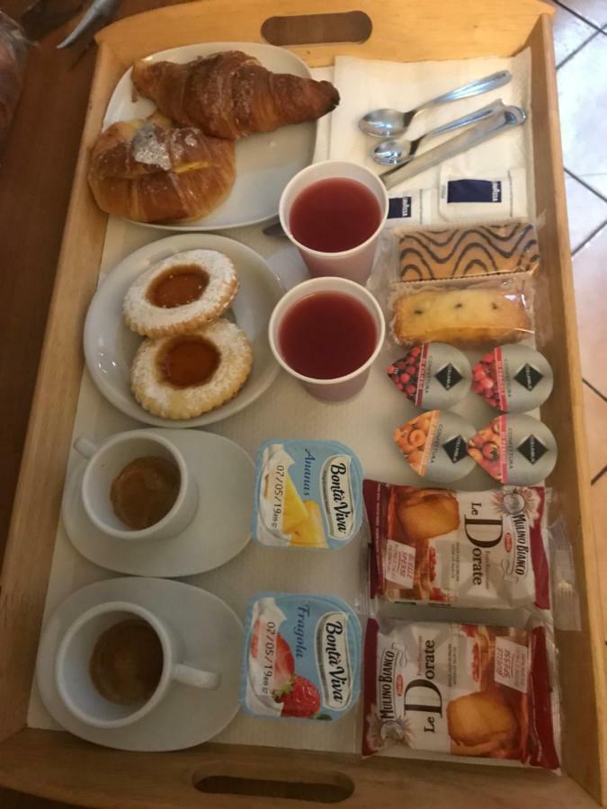 La Casa Di Maurizio Alojamento de Acomodação e Pequeno-almoço 3*